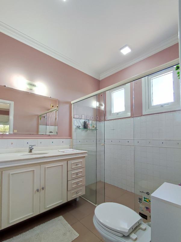 Casa em condomínio à venda no bairro Jardim Colina Verde: WC SUÍTE