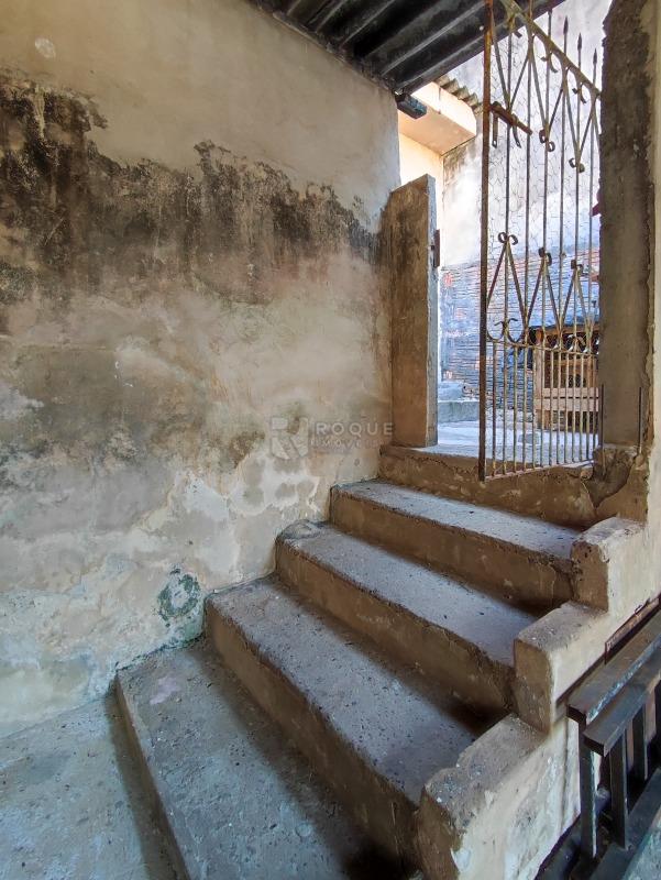 Casa Residencial à venda no bairro Parque Hippolyto: ACESSO EDÍCULA