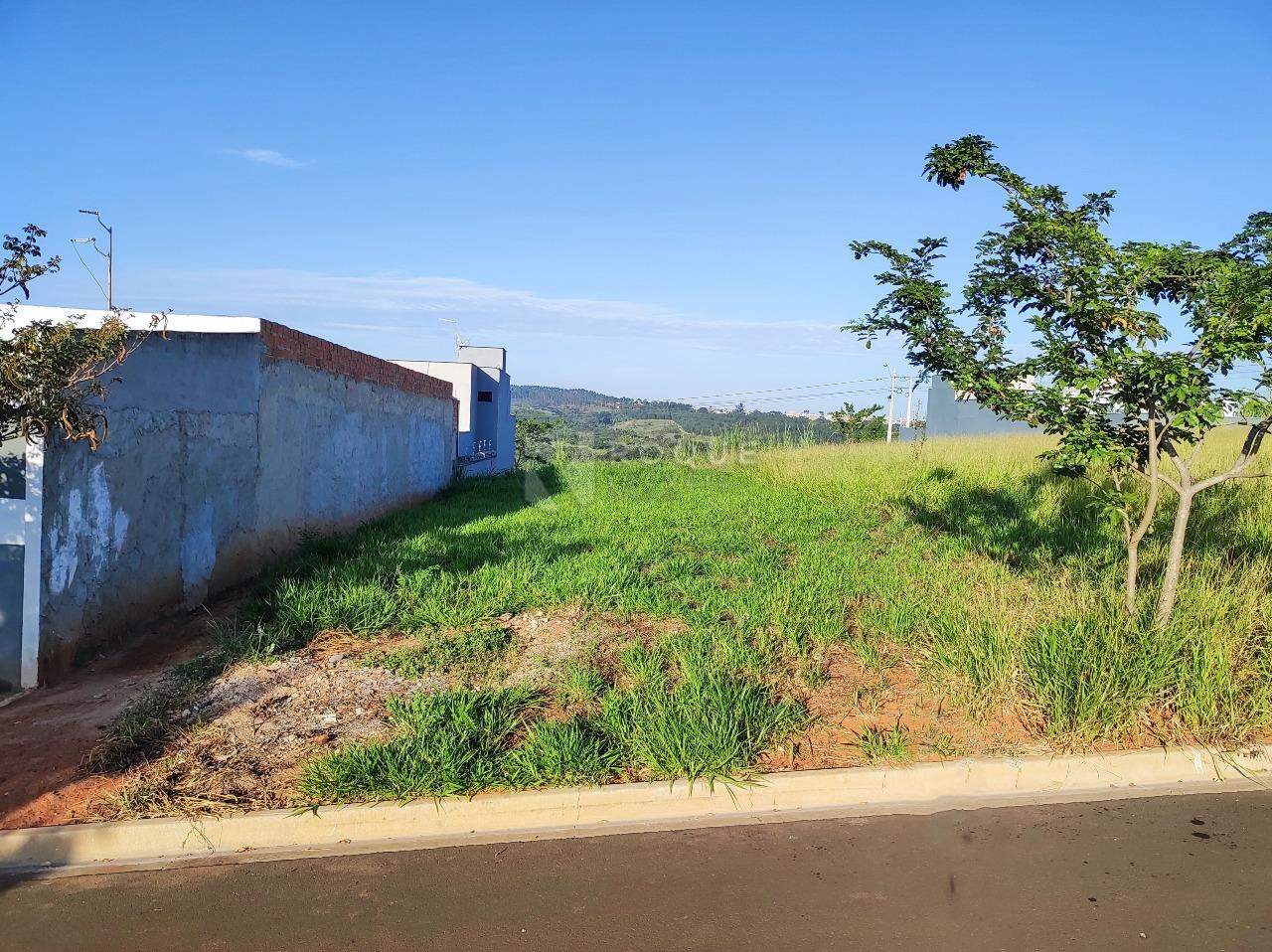 Terreno à venda no bairro Jardim Marajoara: 
