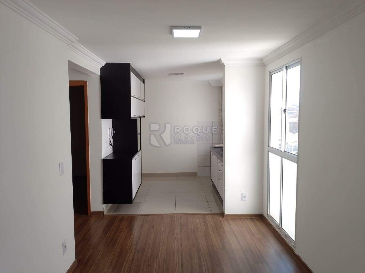 Apartamento para aluguel no bairro Residencial Costa Verde: Sala de Jantar