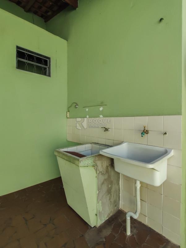 Casa Residencial à venda no bairro Jardim Nova Europa: LAVANDERIA