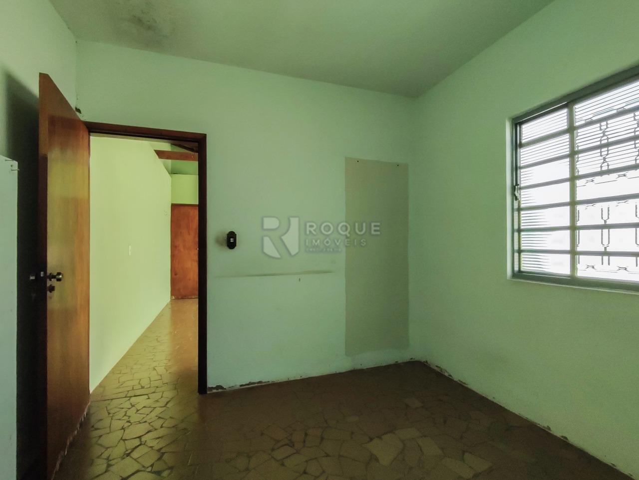 Casa Residencial à venda no bairro Jardim Nova Europa: DESPEJO