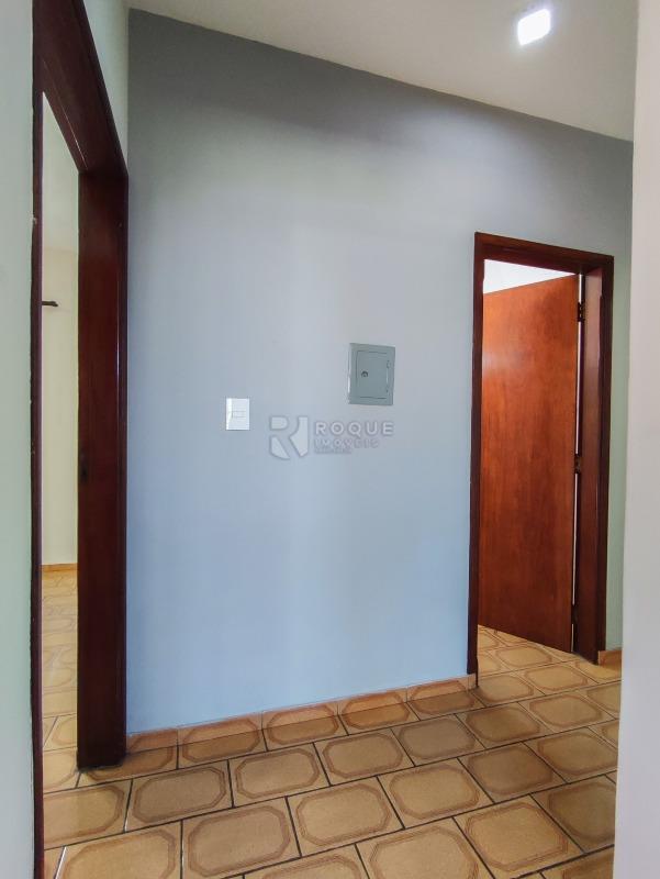 Casa Residencial à venda no bairro Jardim Nova Europa: CORREDOR INTERNO