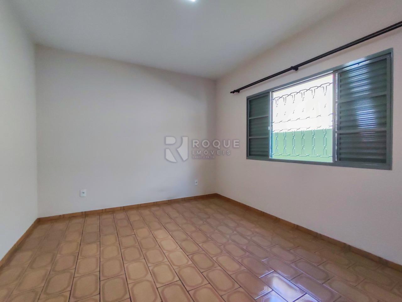 Casa Residencial à venda no bairro Jardim Nova Europa: DORMITÓRIO 1