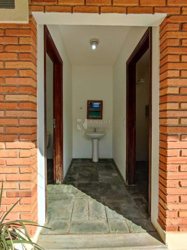 Chácara à venda no bairro Pires de Cima: LAVABO ÁREA GOURMET