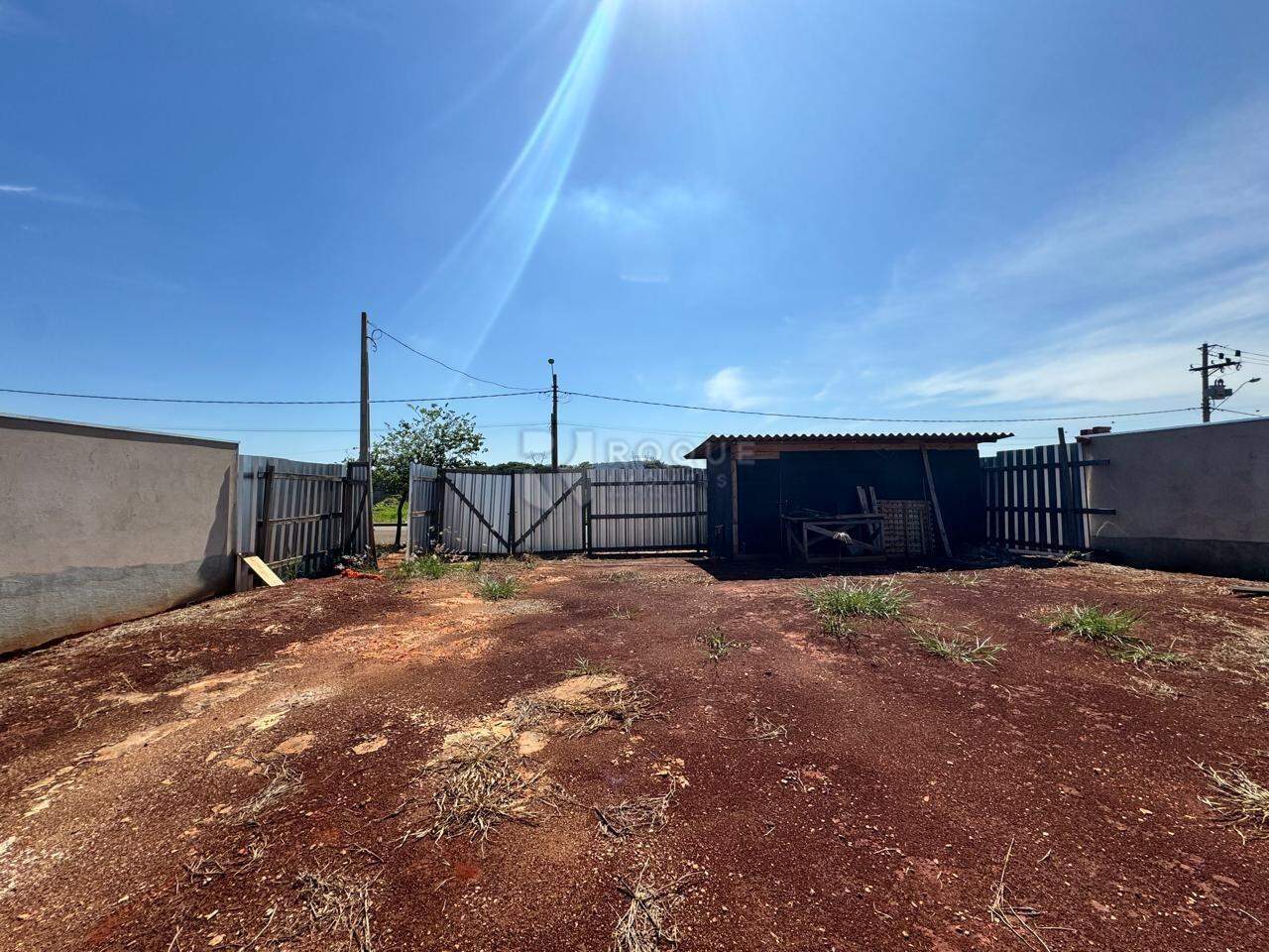 Terreno em condomínio à venda no bairro Residencial Florisa: 