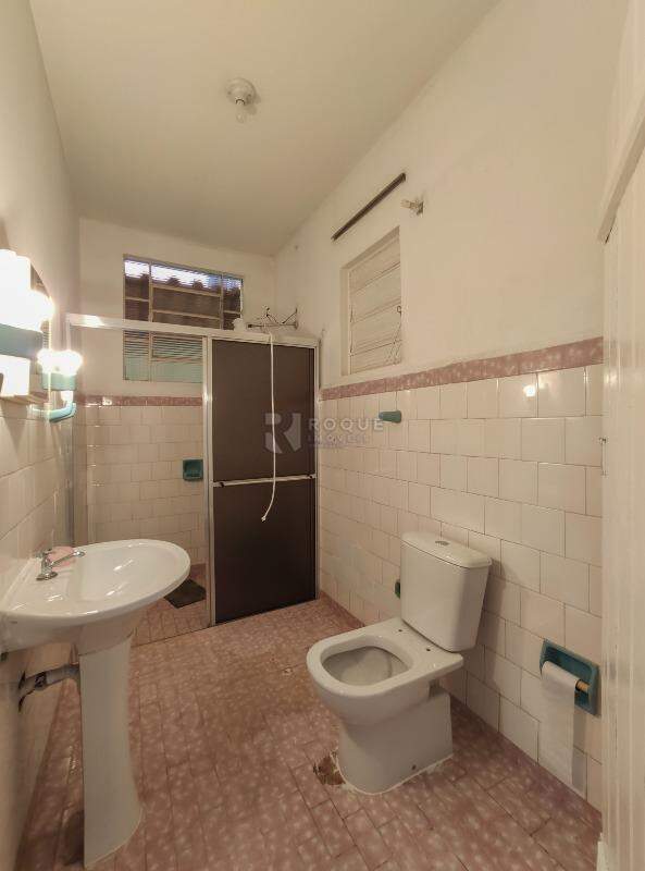 Casa Residencial para aluguel no bairro Jardim Santa Luiza: WC social 
