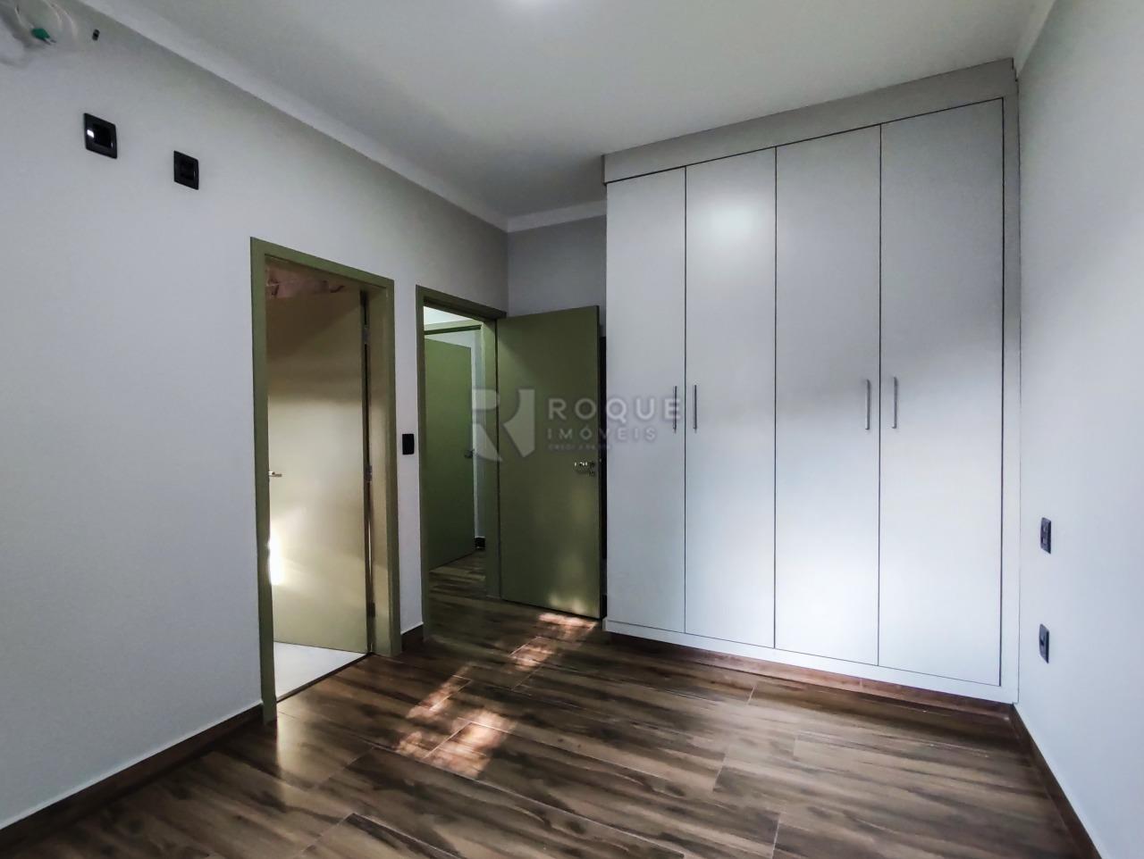 Casa em condomínio à venda no bairro Parque Residencial Roland III: SUÍTE 2