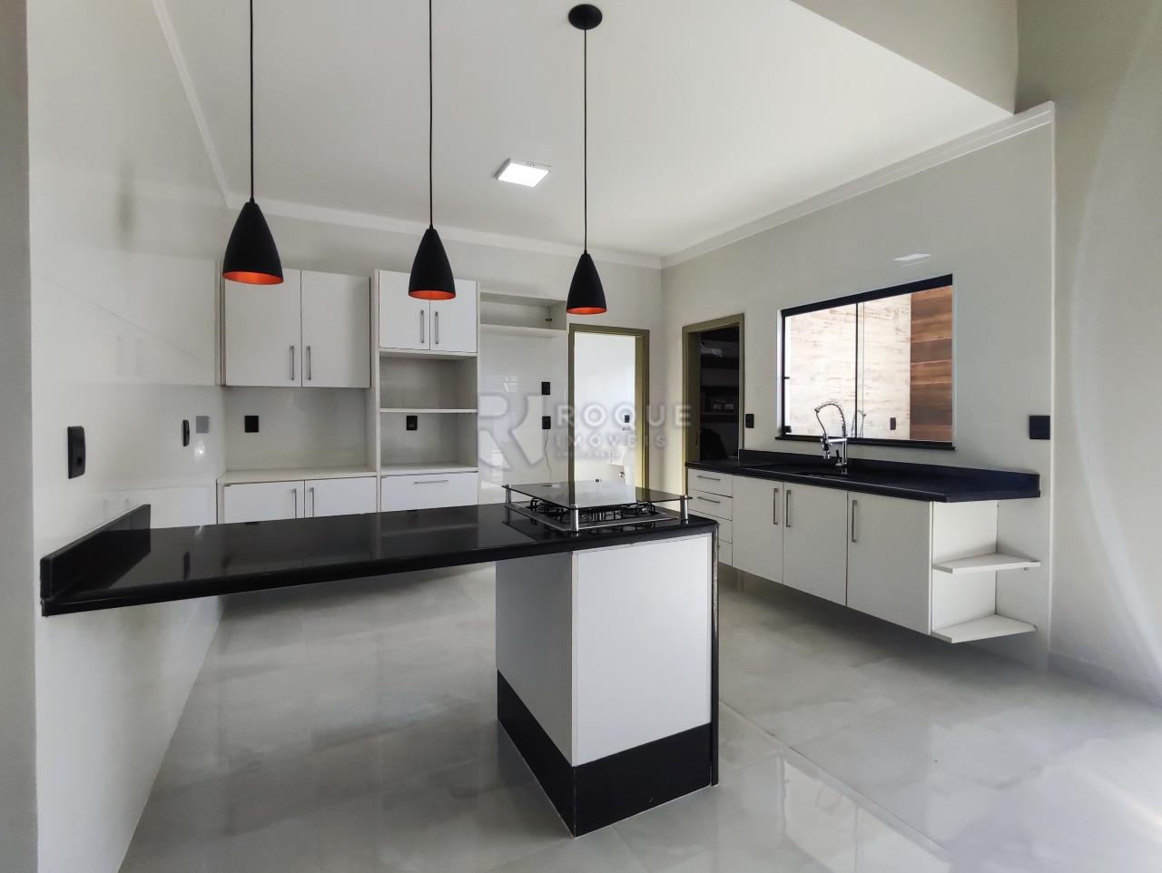 Casa em condomínio à venda no bairro Parque Residencial Roland III: COZINHA