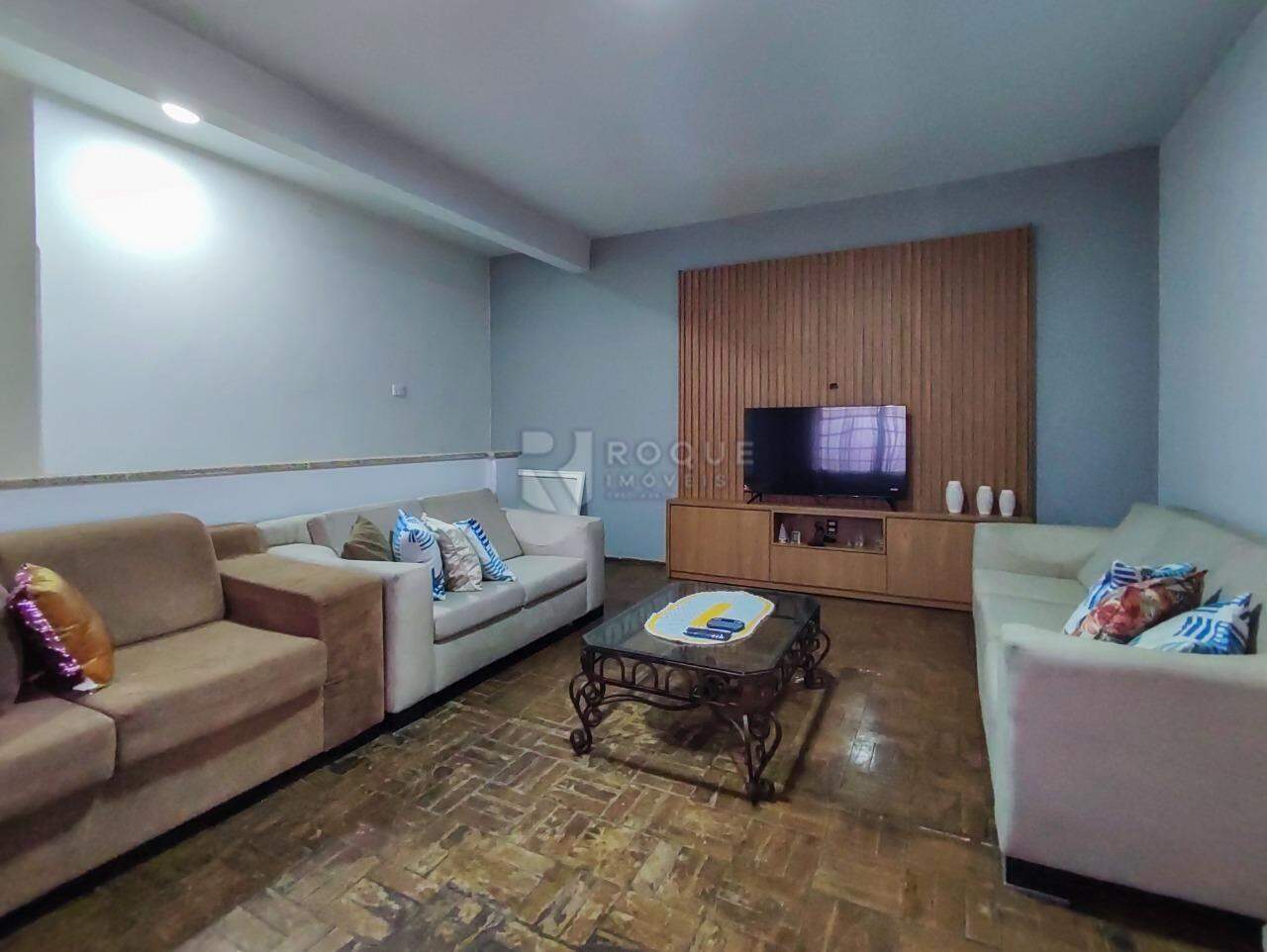 Casa Residencial à venda no bairro Centro: SALA DE ESTAR CASA 1
