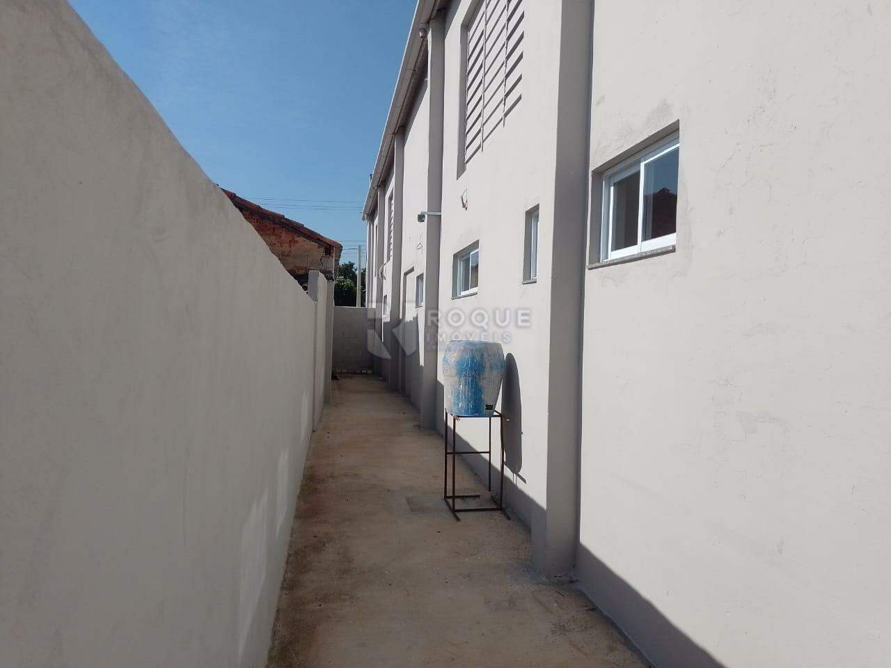 Salas/Conjuntos para aluguel no bairro Vila da Glória: Corredor lateral