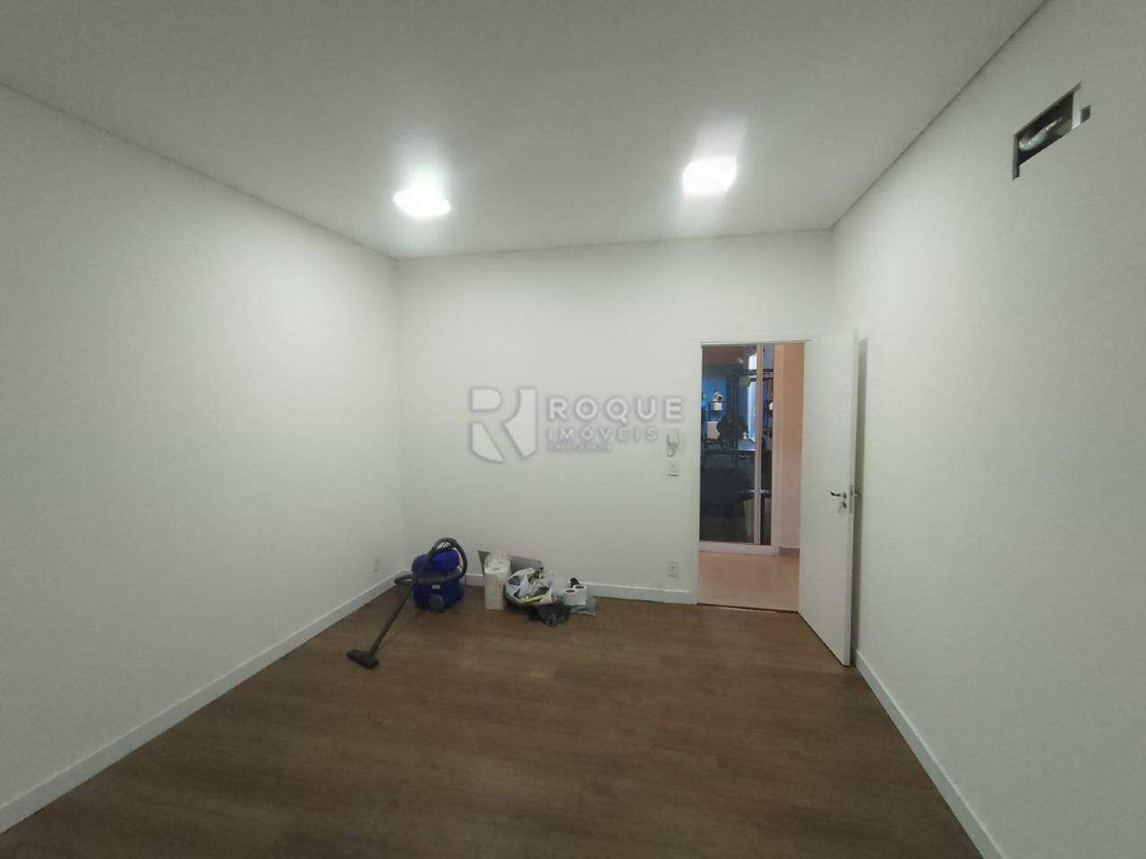 Salas/Conjuntos para aluguel no bairro Vila da Glória: Sala