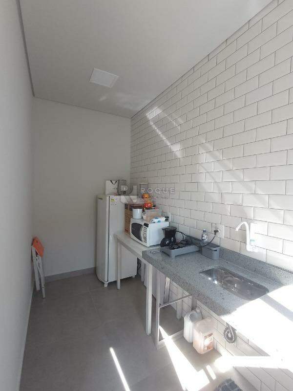 Salas/Conjuntos para aluguel no bairro Vila da Glória: Cozinha social