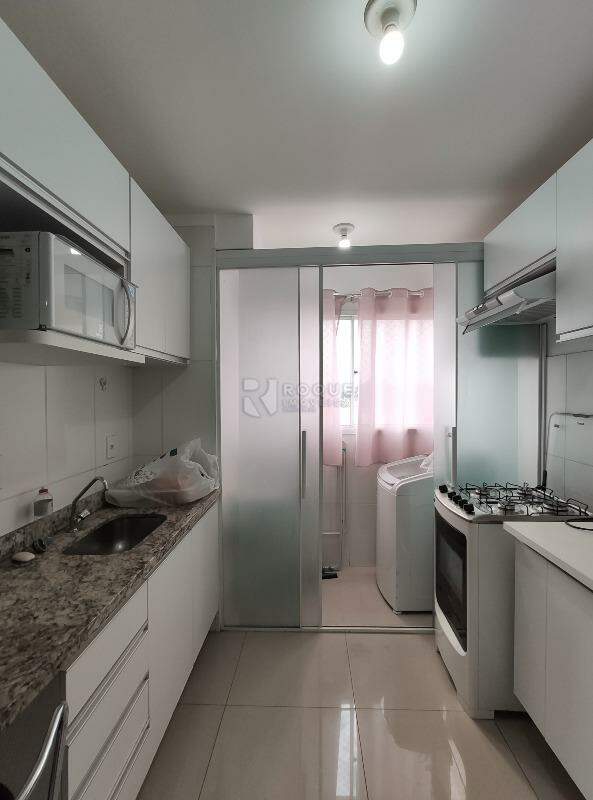 Apartamento para aluguel no bairro Chácaras Antonieta: Cozinha