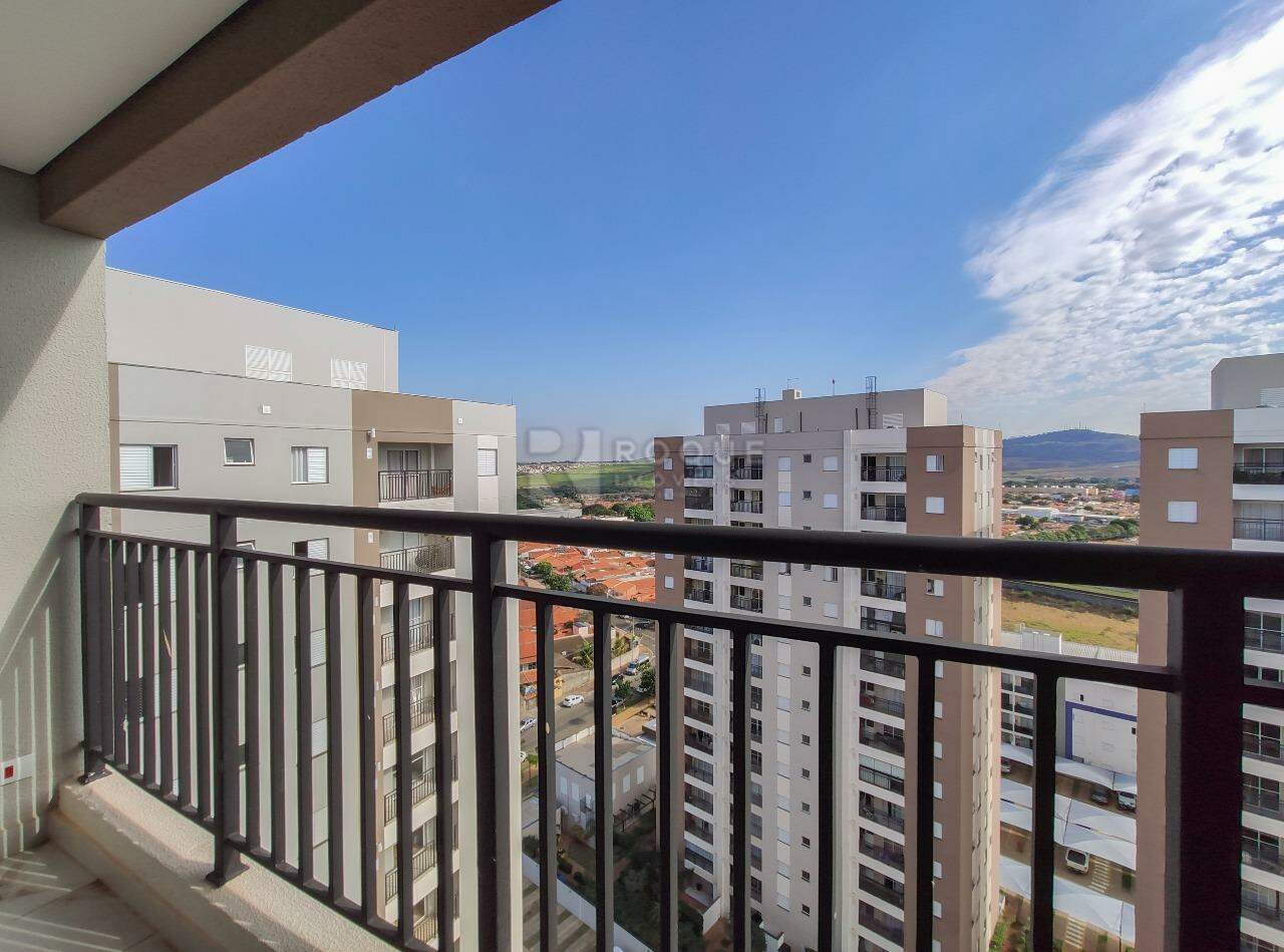 Apartamento para aluguel no bairro Jardim Santa Adélia: Sacada 