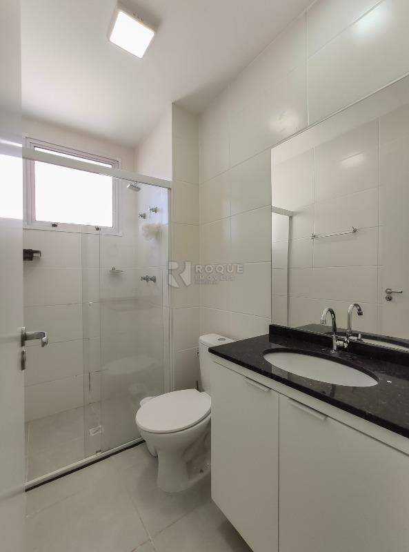 Apartamento para aluguel no bairro Jardim Santa Adélia: WC social 