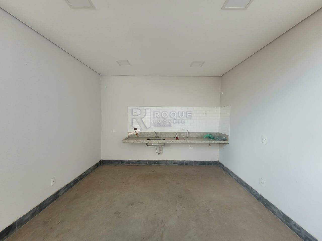 Barracão/Galpão para aluguel no bairro Jardim Rosa Marrafon Lucas: Cozinha