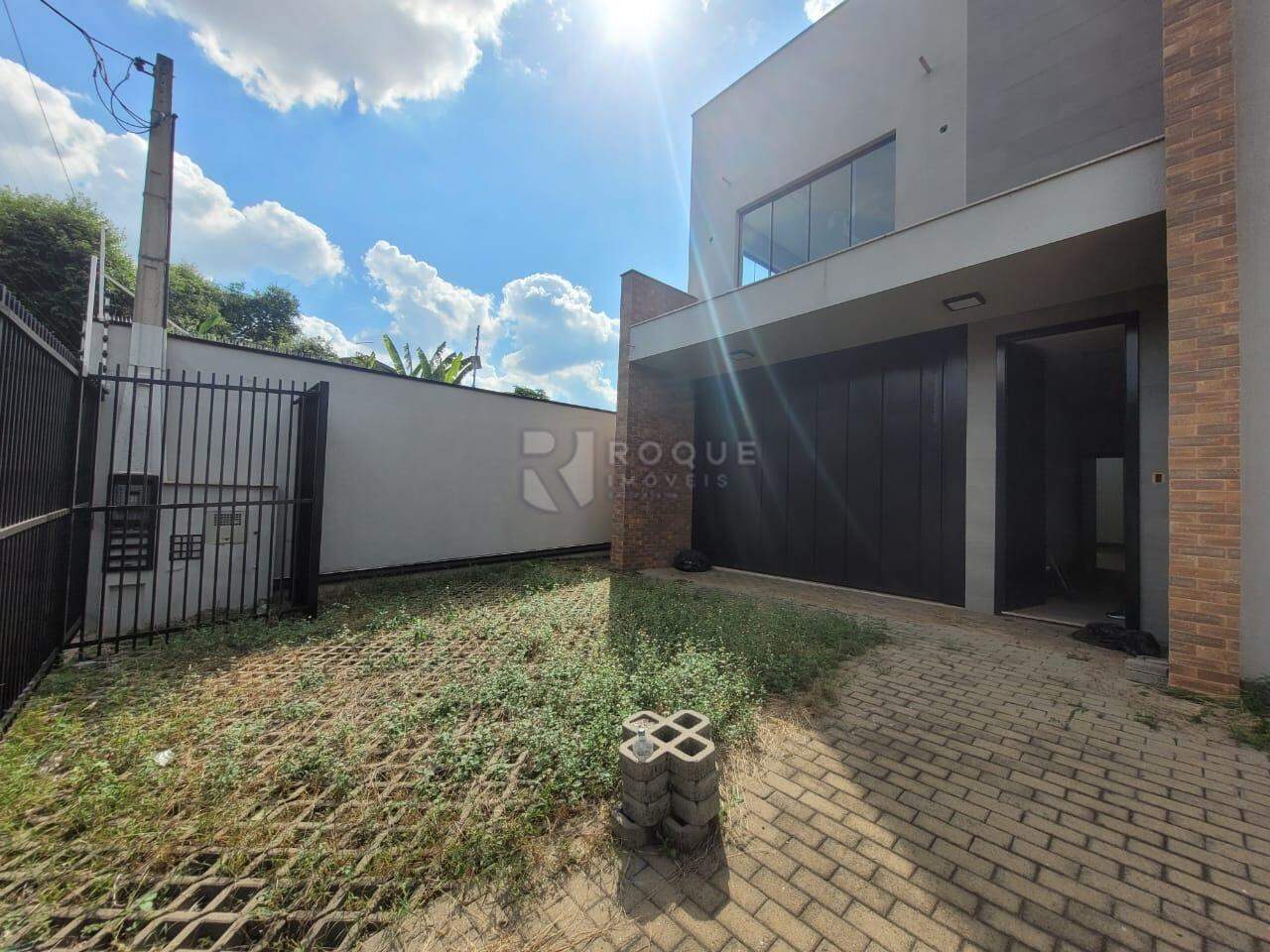 Barracão/Galpão para aluguel no bairro Jardim Rosa Marrafon Lucas: Garagem