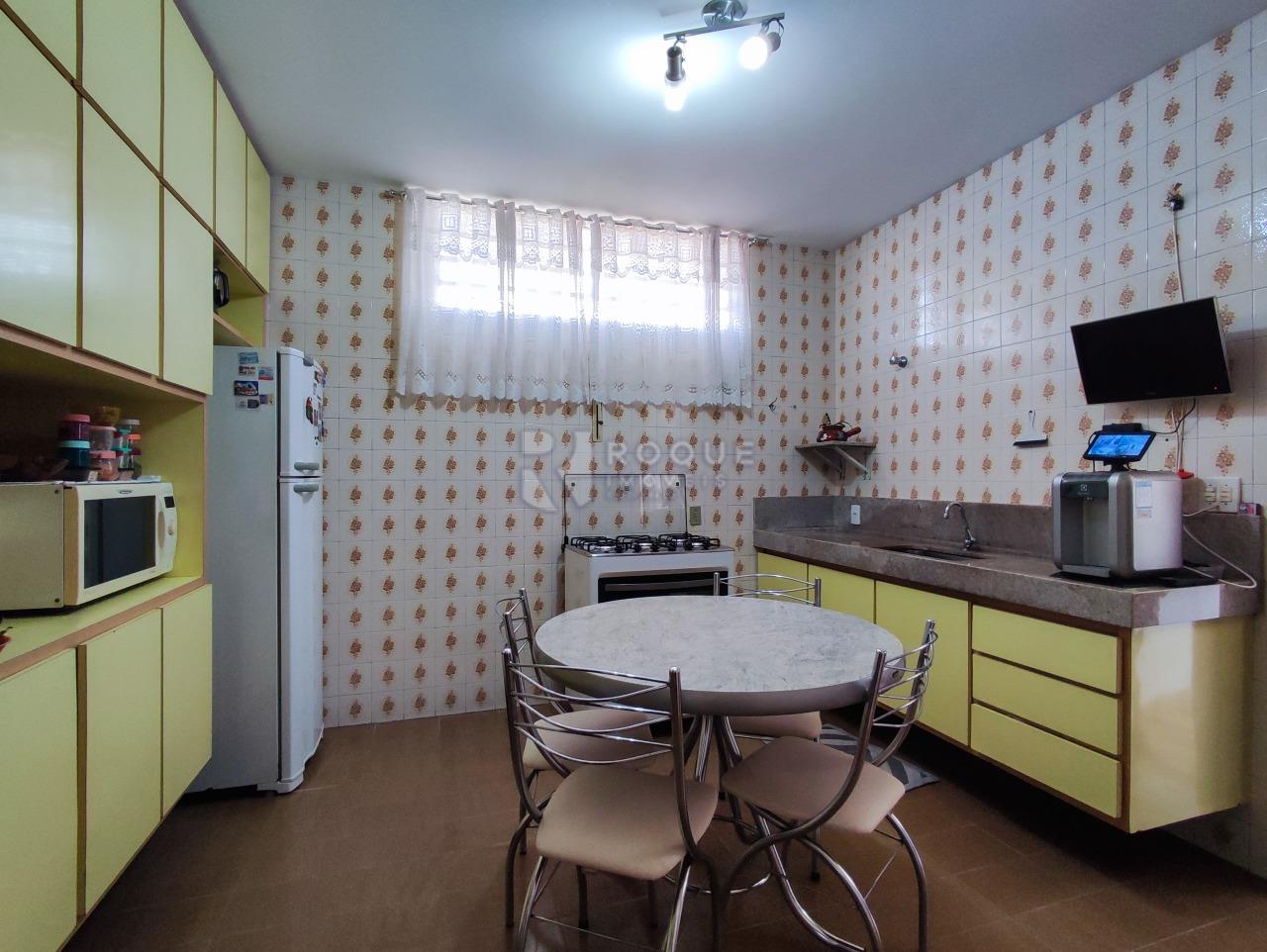 Casa Residencial à venda no bairro Jardim São Paulo: COZINHA