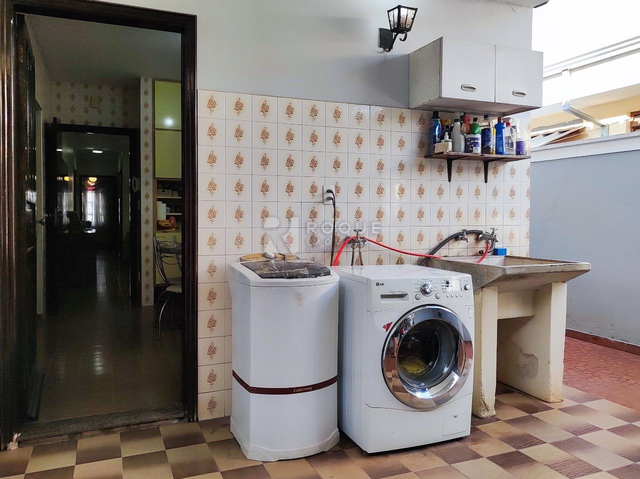 Casa Residencial à venda no bairro Jardim São Paulo: LAVANDERIA