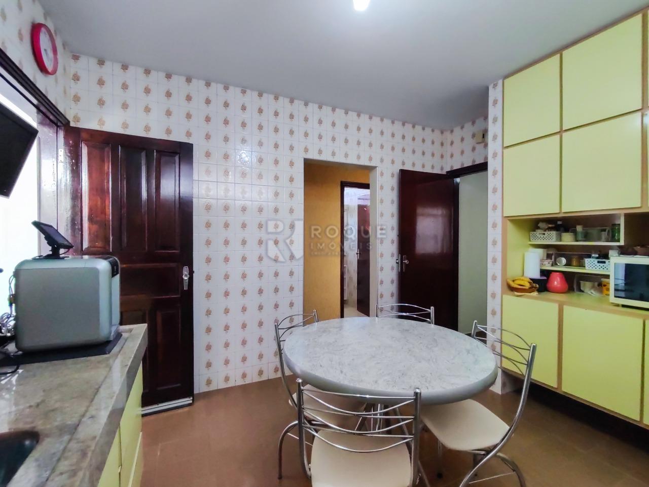 Casa Residencial à venda no bairro Jardim São Paulo: COZINHA