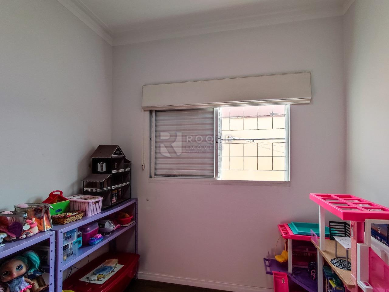 Casa Residencial à venda no bairro Jardim Nova Europa: DORMITÓRIO 1