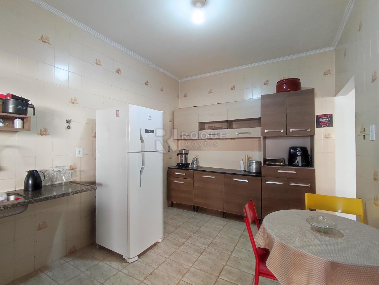 Casa Residencial à venda no bairro Jardim Nova Europa: COZINHA EDÍCULA