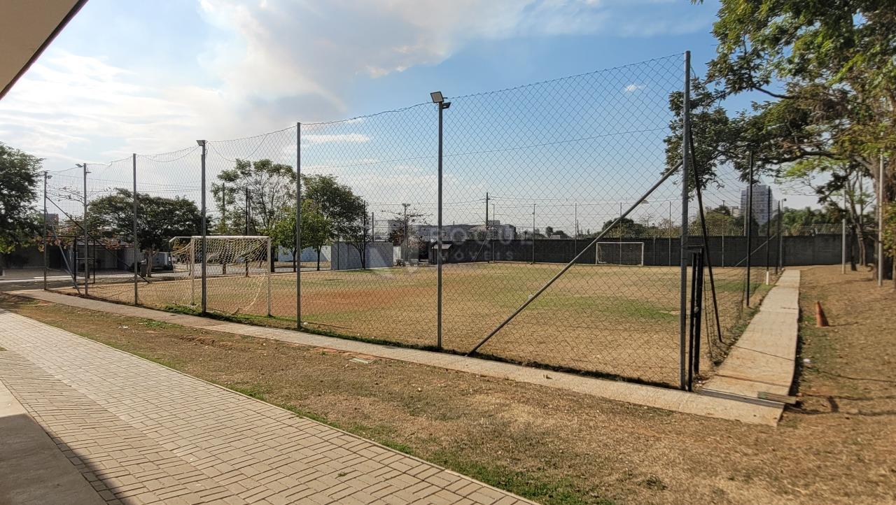 Terreno em condomínio à venda no bairro Residencial Margarida de Holstein: 