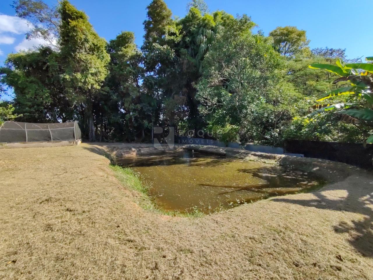 Chácara à venda no bairro Estância Eldorado: TANQUE DE PEIXES