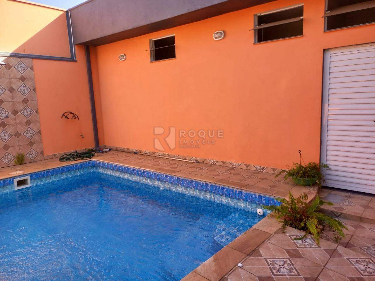 Casa Residencial à venda no bairro Jardim Ouro Verde: Piscina