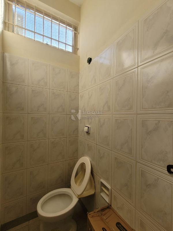 Salão para aluguel no bairro Jardim Doutor João Batista Levy: WC