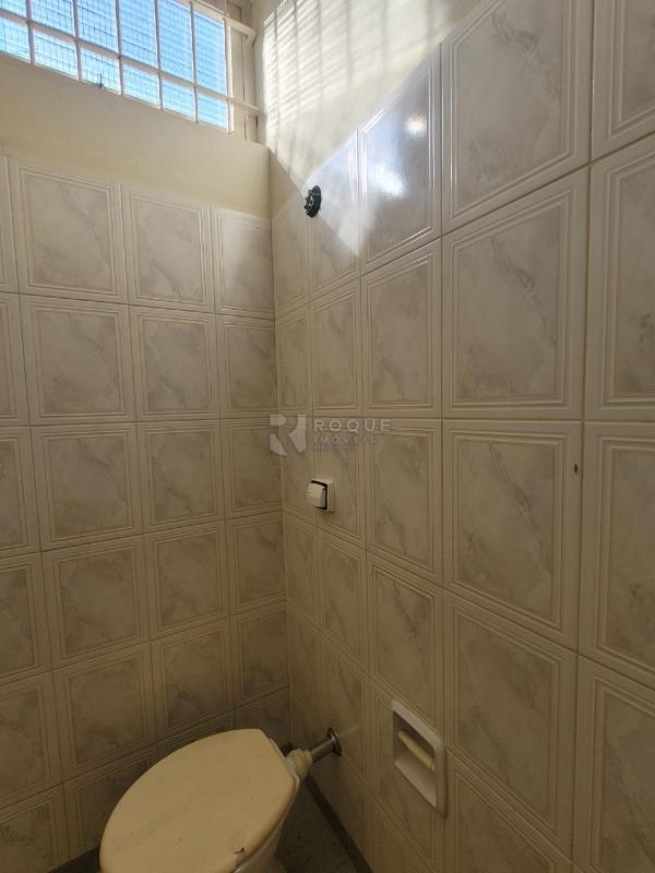 Salão para aluguel no bairro Jardim Doutor João Batista Levy: WC