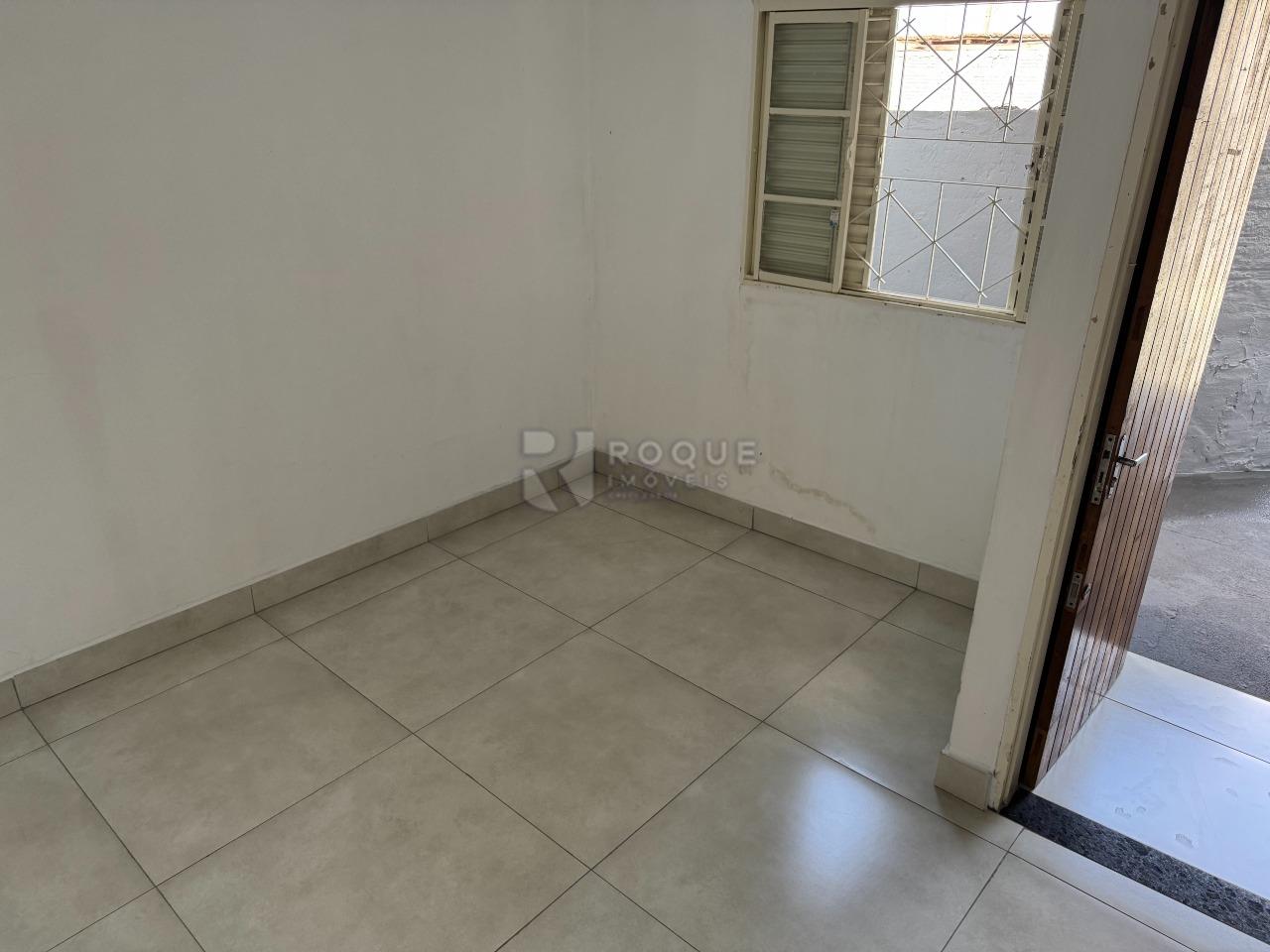 Casa Comercial à venda no bairro Vila Piza: 