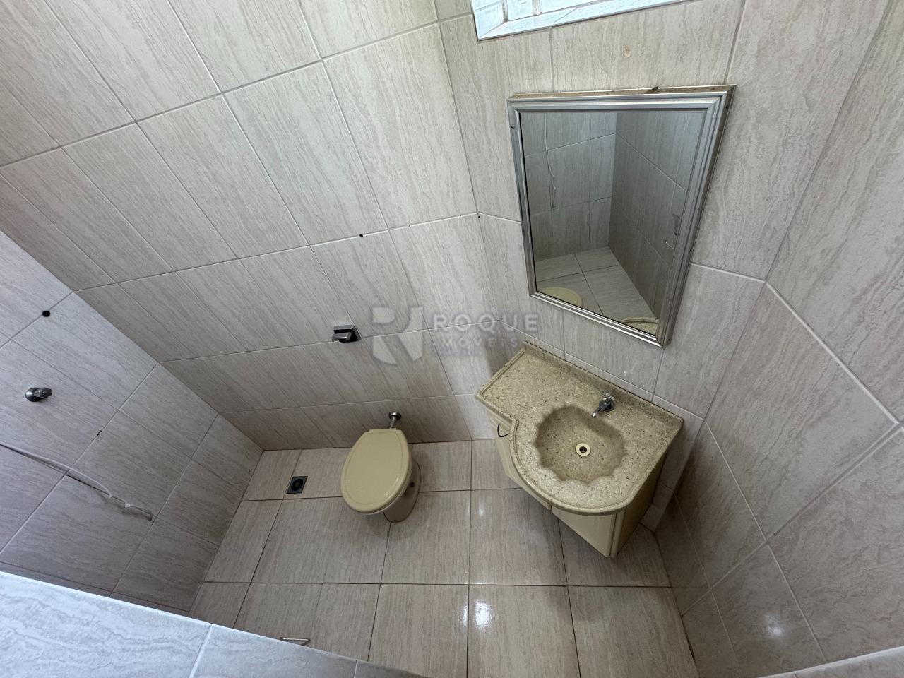 Casa Comercial à venda no bairro Vila Piza: 