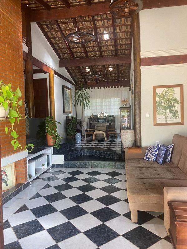 Chácara à venda no bairro Condomínio Santa Monica: