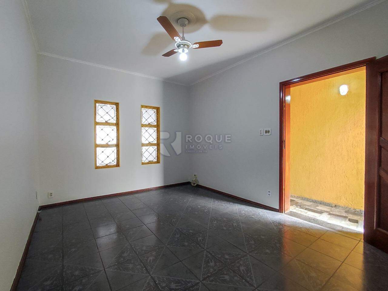 Casa Residencial à venda no bairro Parque Residencial Aeroporto: SALA DE ESTAR