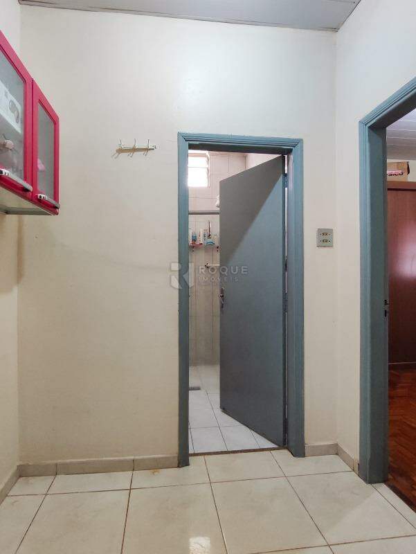 Casa Residencial à venda no bairro Vila Paulista: CORREDOR INTERNO CASA 1