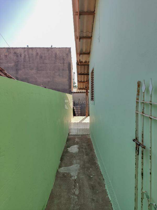 Casa Residencial à venda no bairro Jardim Morro Azul: Corredor 