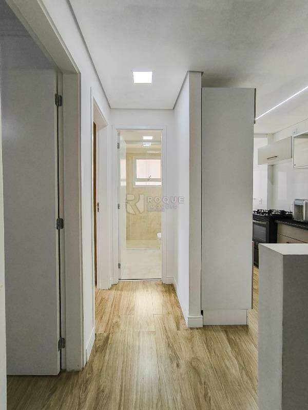 Apartamento à venda no bairro Residencial Jardins de Limeira: ÁREA DE CIRCULAÇÃO