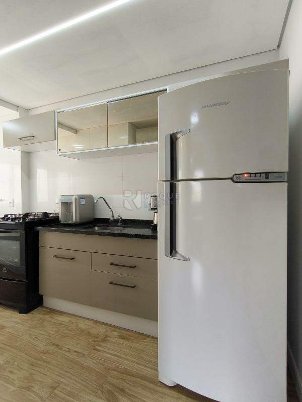 Apartamento à venda no bairro Residencial Jardins de Limeira: COZINHA