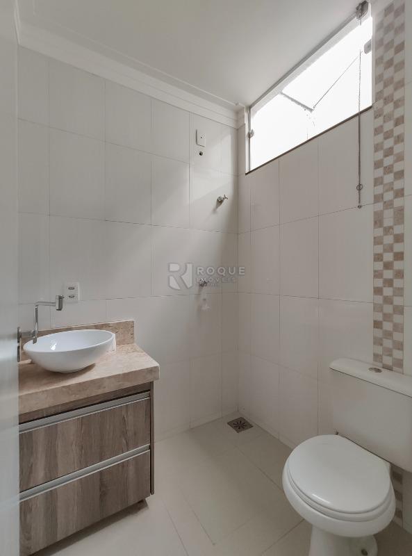 Casa em condomínio para aluguel no bairro Lagoa Nova: WC social 