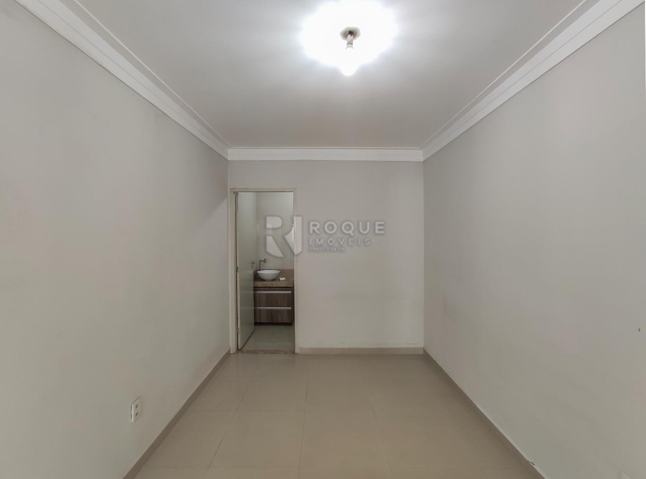 Casa em condomínio para aluguel no bairro Lagoa Nova: Dormitório 2 suíte 