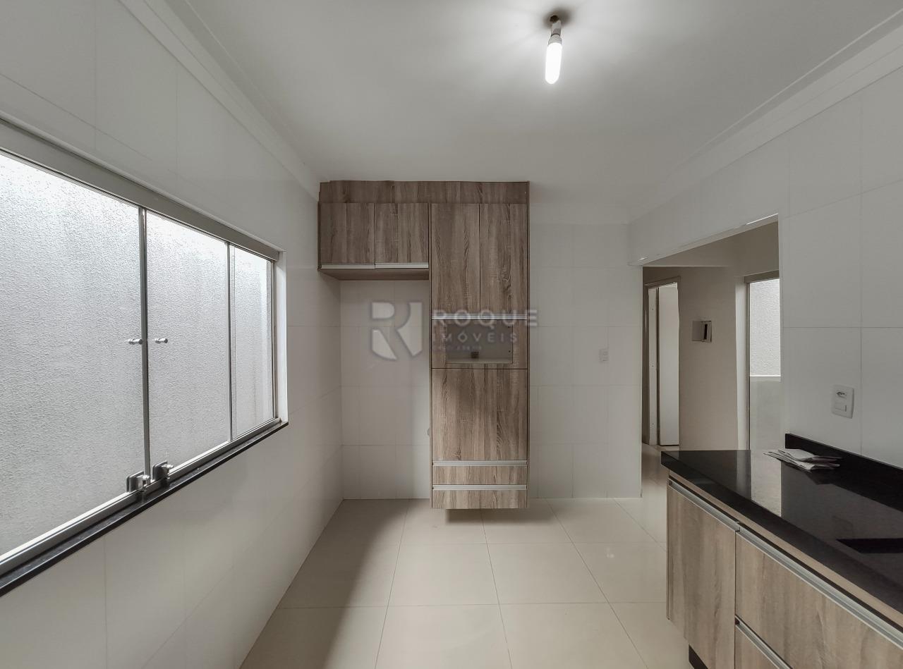 Casa em condomínio para aluguel no bairro Lagoa Nova: Cozinha 