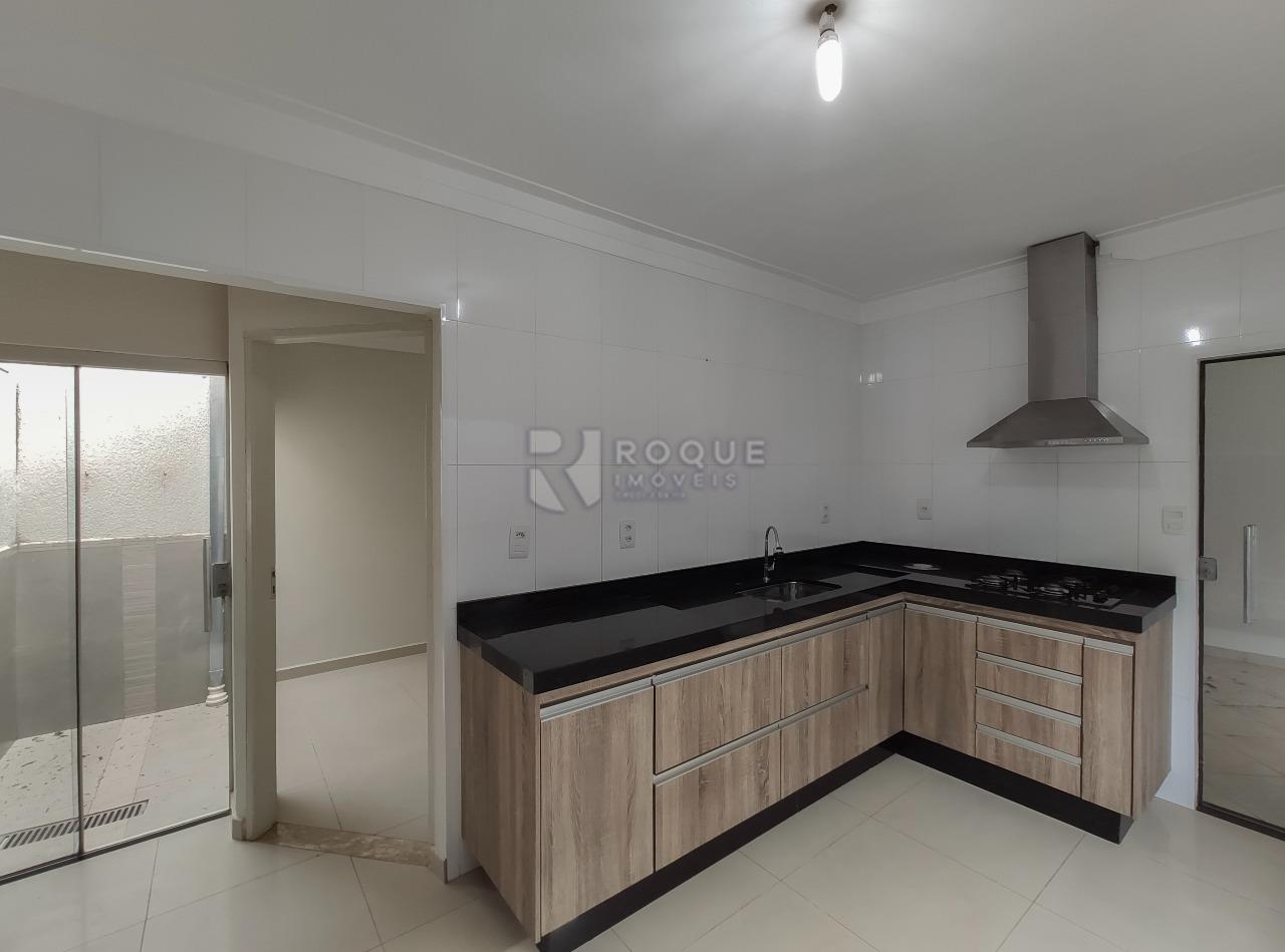 Casa em condomínio para aluguel no bairro Lagoa Nova: Cozinha 