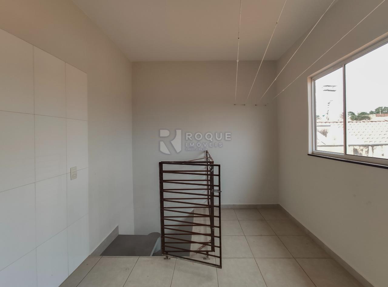 Casa em condomínio para aluguel no bairro Lagoa Nova: Área de serviço segundo andar 