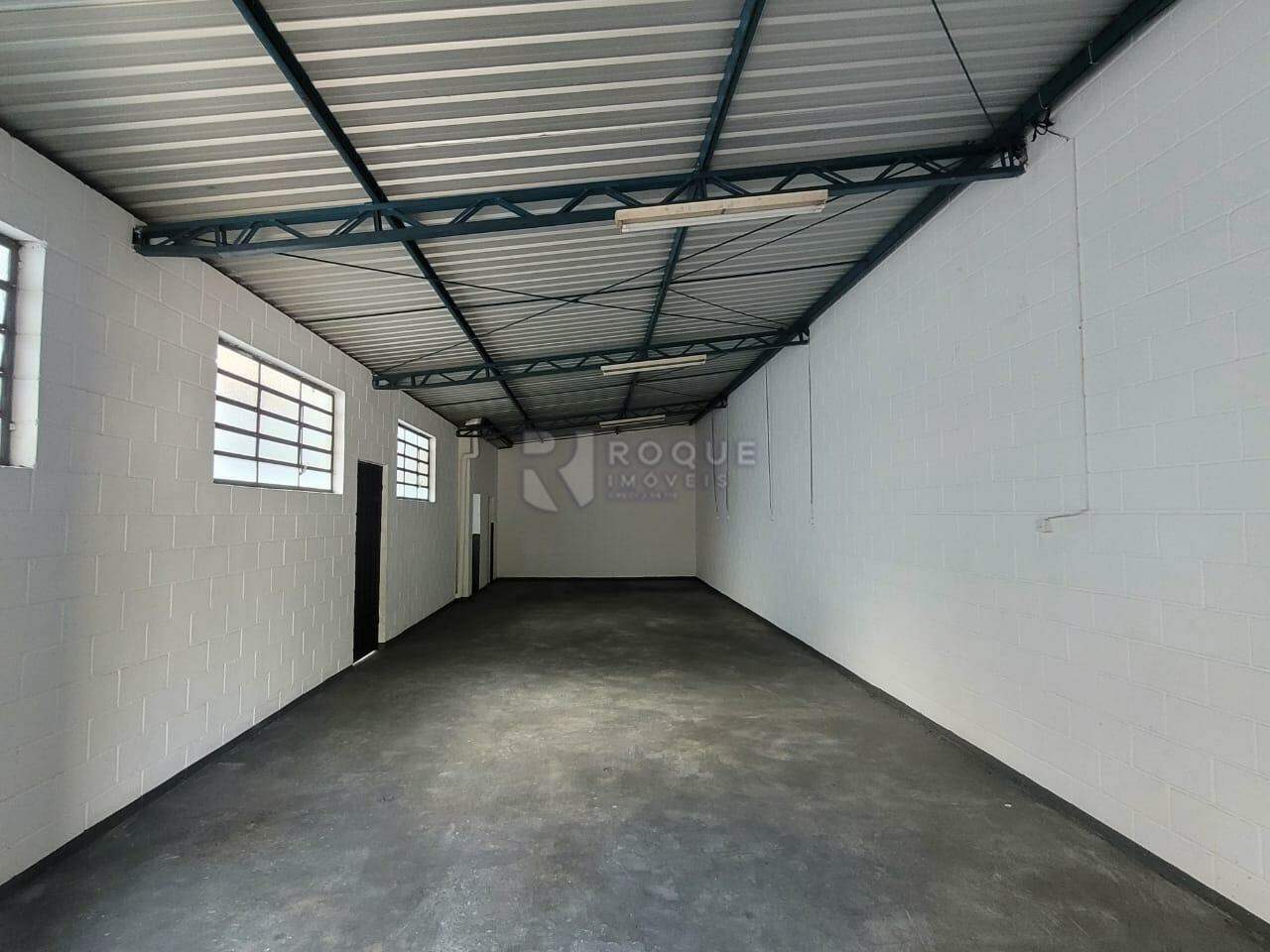 Barracão/Galpão para aluguel no bairro Jardim São Lourenço: Salão