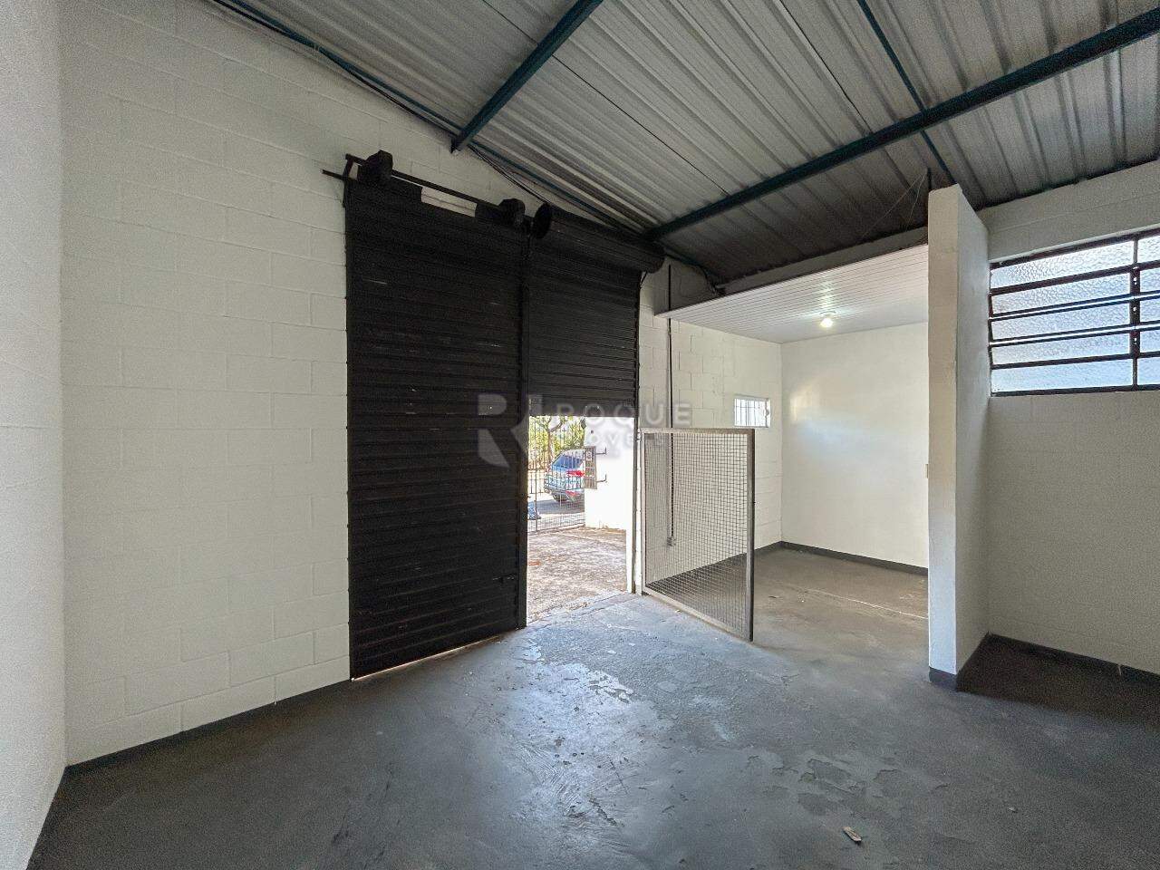 Barracão/Galpão para aluguel no bairro Jardim São Lourenço: Salão