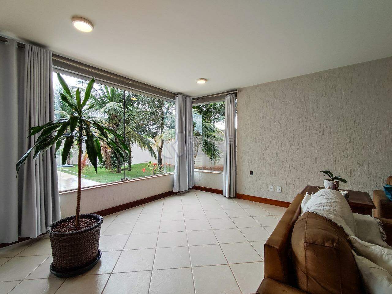 Casa em condomínio à venda no bairro Jardim Colina Verde: SALA DE ESTAR