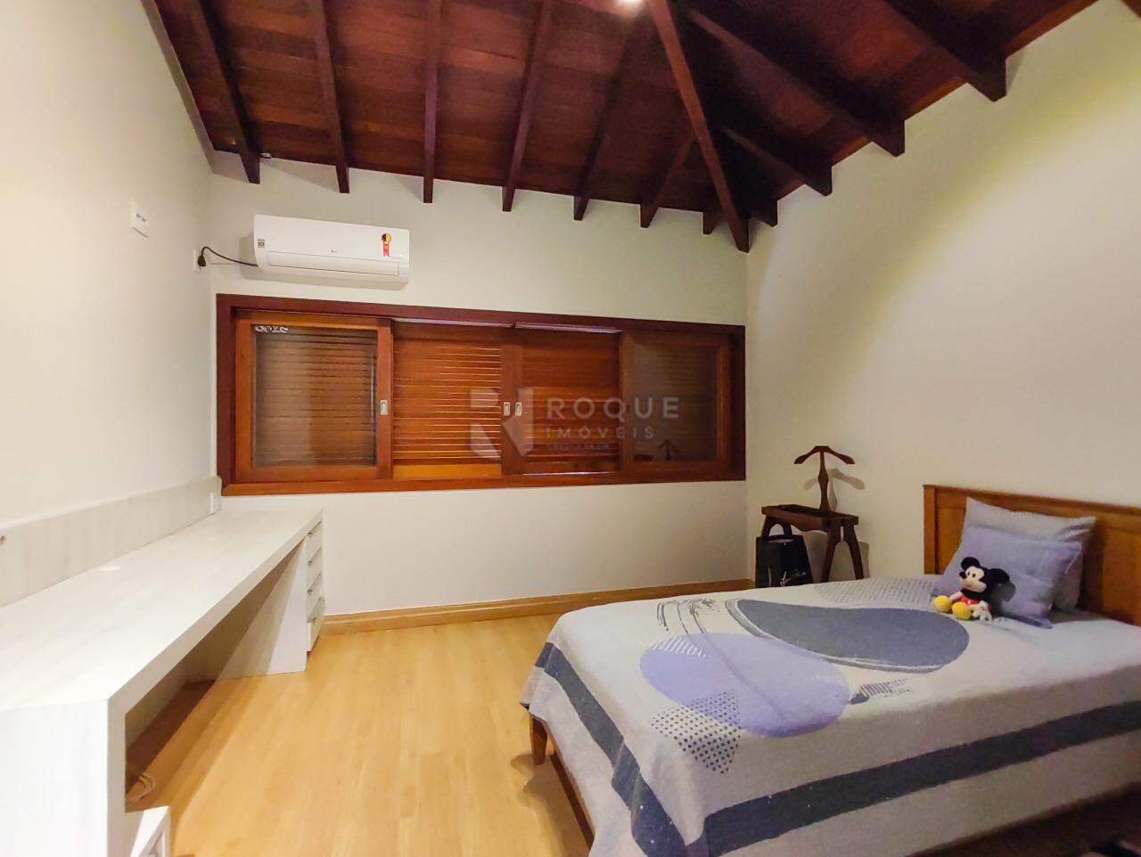 Casa em condomínio à venda no bairro Jardim Colina Verde: SUÍTE 3