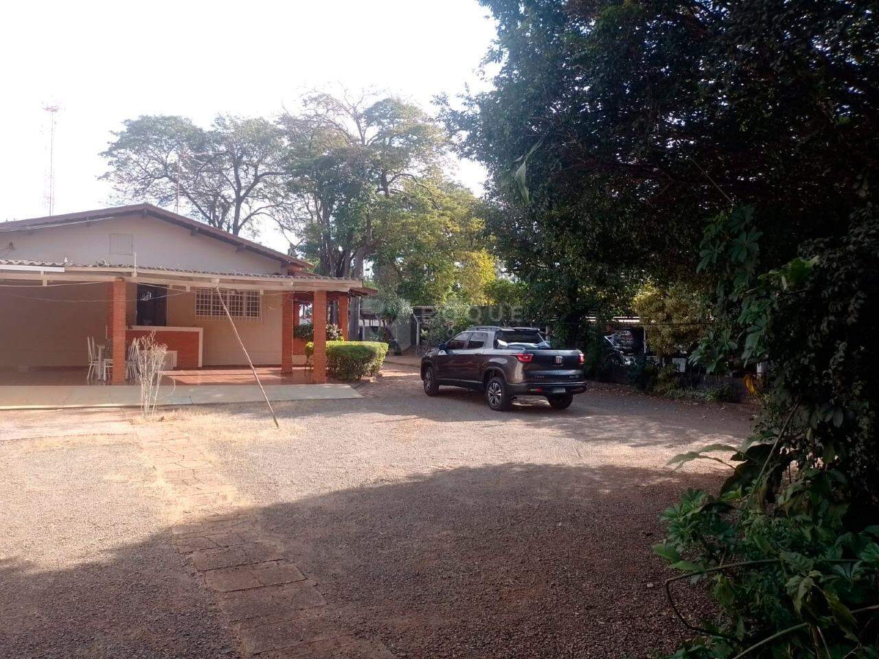 Casa Residencial para aluguel no bairro Vila Nova: Quintal fundos